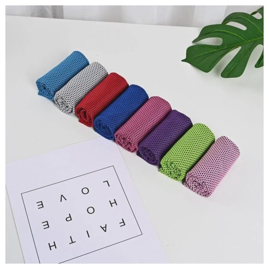 Cooling Sports Towel - Quick-Dry & Chilled Fabric for Running, Gym & Outdoor Activities